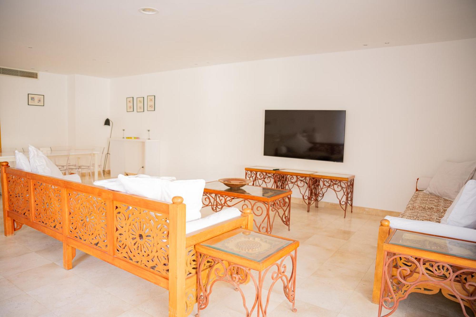 Nayah Stays, Amazing Villa With Private Pool & 5 Master Suites Hurghada Luaran gambar